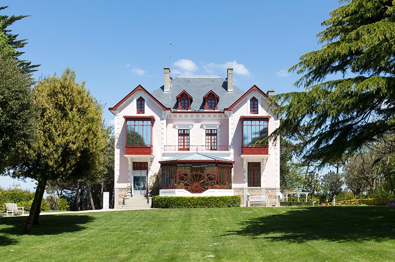 Visiting Les Rhumbs, the childhood home of Christian Dior