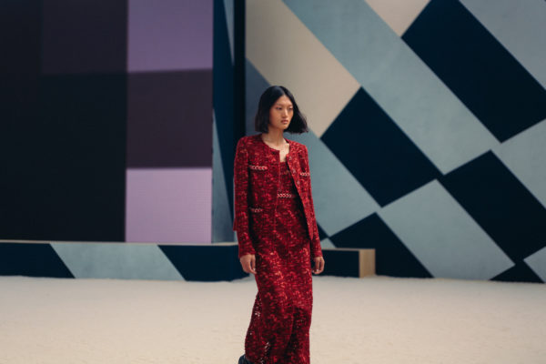 Chanel haute couture automne hiver 2022-23 Fall-Winter 22-23 look 19 Copyright Chanel