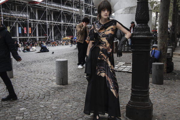 Yohji Yamamoto prêt-à-porter femme printemps-été 2023 ©Buonomo & Cometti