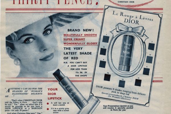 xROUGE_DIOR_Publi-redactionnel_Women_s_Illustrated_1956_10_13_Angleterre_
