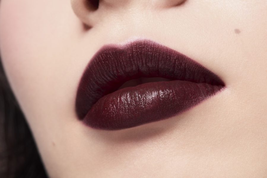 Maquillage Rouge Et Noir
